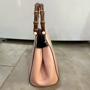 Gucci Pink Leather Bamboo Nymphaea tote with strap